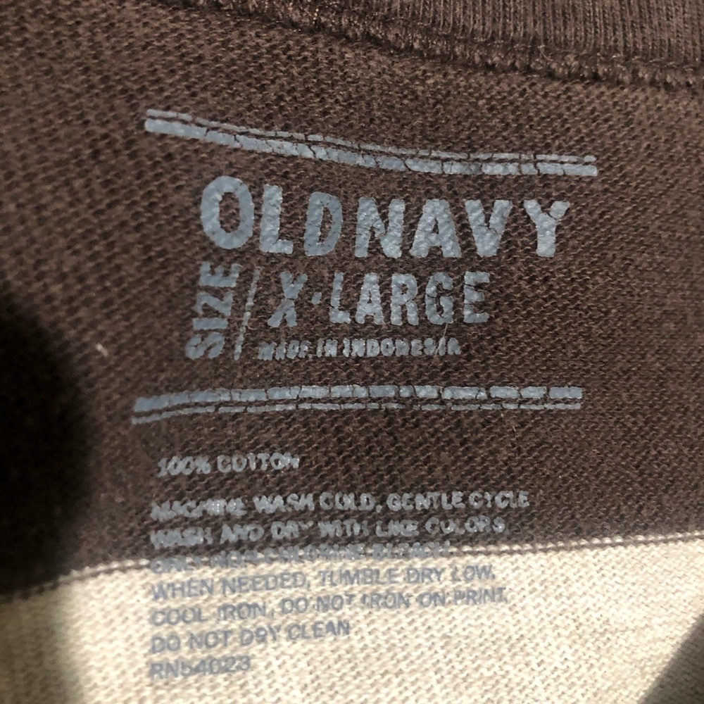 Old navy sweater size XL